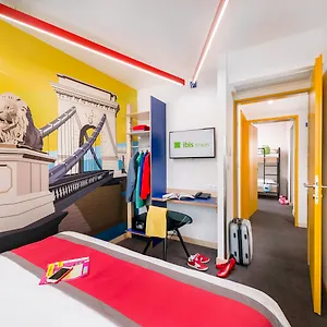 3* Отель Ibis Styles Citywest